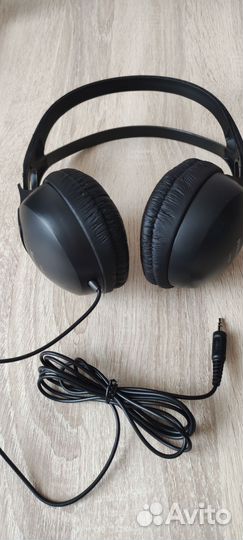 Новые наушники проводные philips