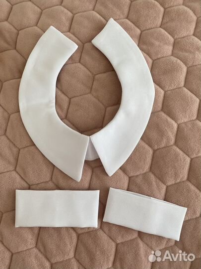 Воротник и манжеты (комплект)