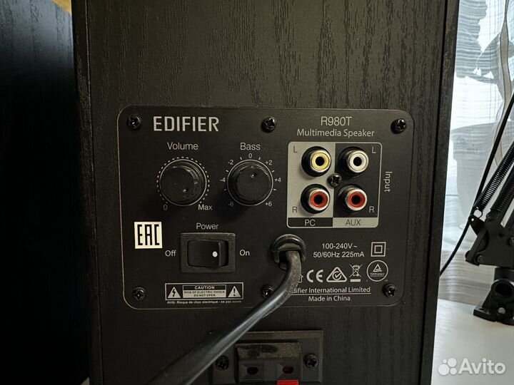 Колонки для компьютера Edifier