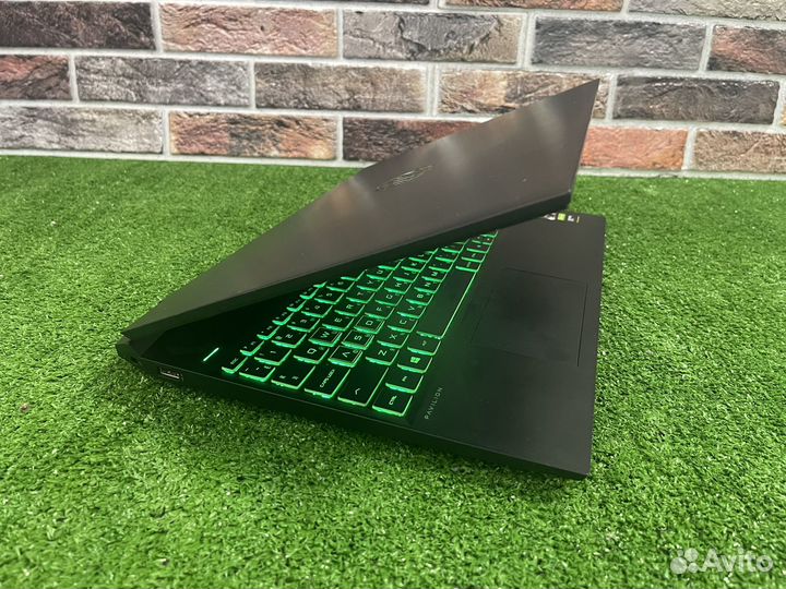 Игровой HP gaming ryzen 5/8GB/GTX 1650/SSD 256GB