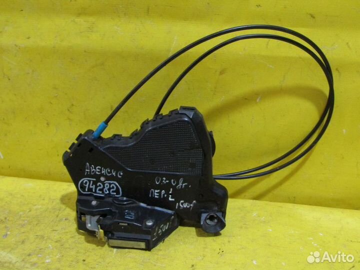 Замок двери Toyota Avensis 250 03-08 г 94282