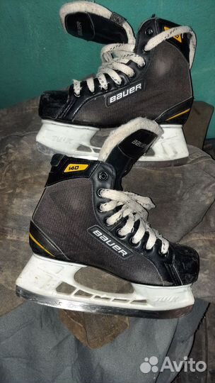 Хоккейные коньки bauer