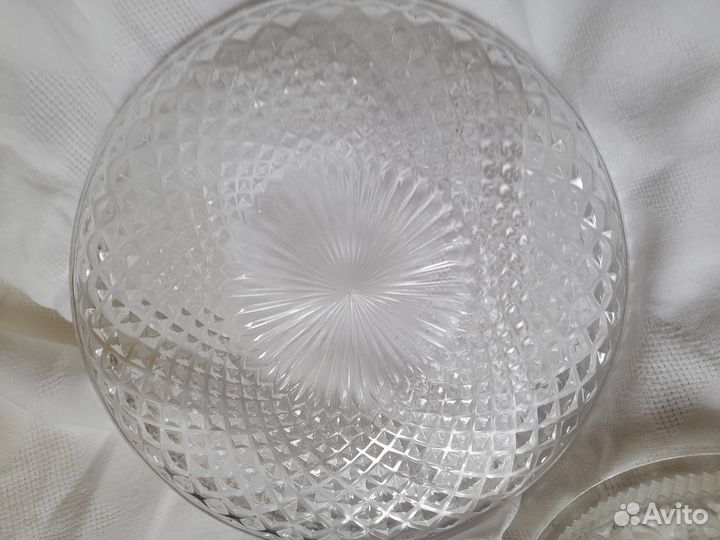 Стеклянные блюда-тортницы