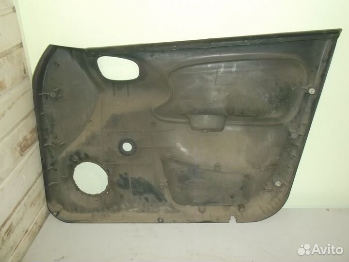 Обшивка двери передняя левая (Chevrolet Lanos)