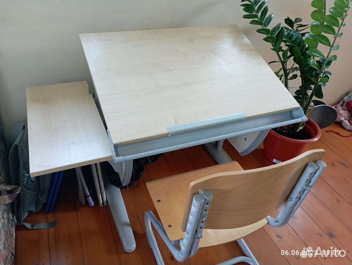 Письменный стол для школьника бу