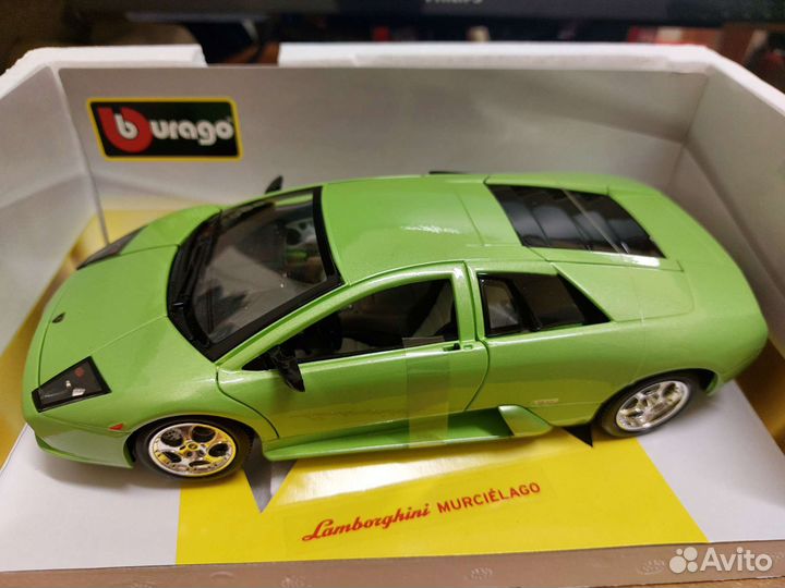 Коллекционная модель Lamborghini Murcielago 1:18