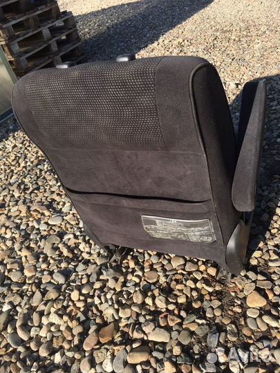 Toyota alphard 2003 сидение переднее левое