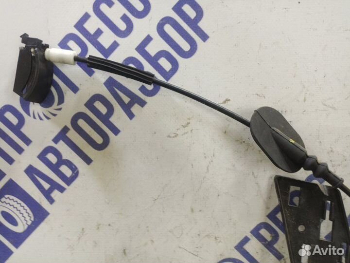 Замок двери задний левый Ford Fusion хэтчбек 1.6