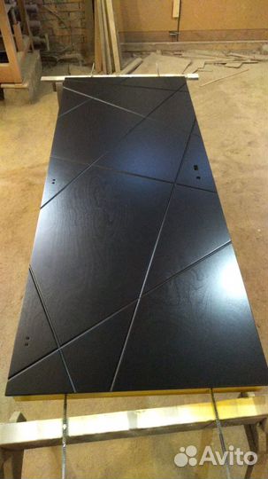 Уличные теплые двери