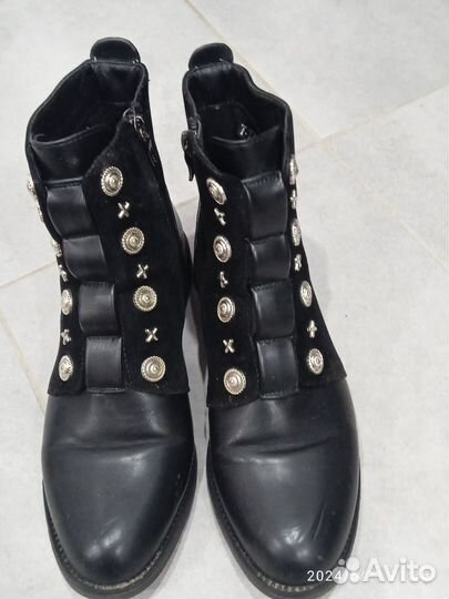 6 пар женской обуви 38 размера натуральная кожа