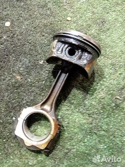 Шатун Renault Sandero K4M 2012