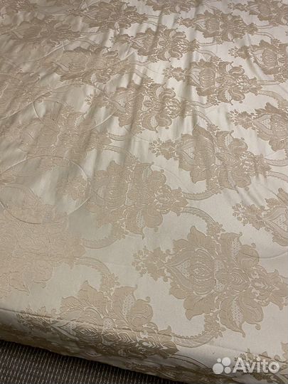 Жаккардовое покрывало