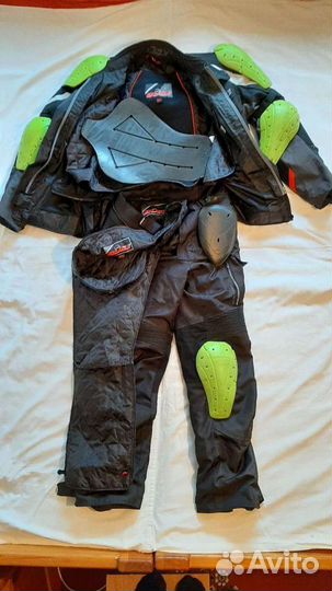 Мото костюм buse новый, 43500