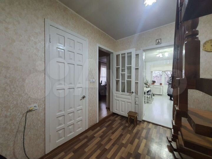 Дом 234 м² на участке 6,2 сот.