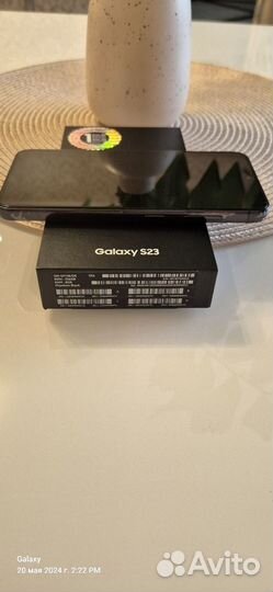 Samsung Galaxy S23, 8/256 ГБ