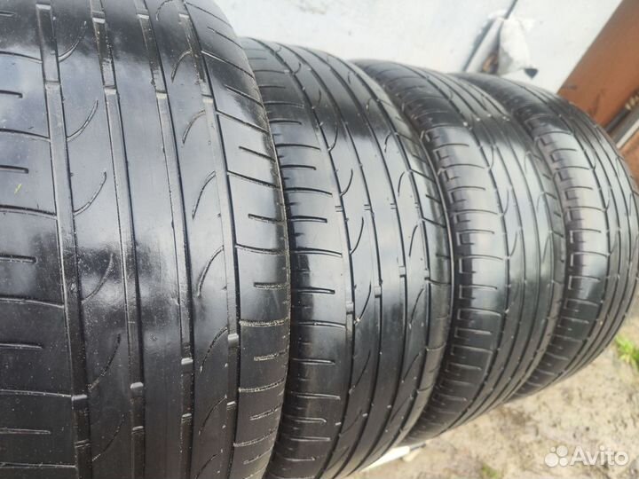 Bridgestone Dueler H/P Sport 235/55 R17