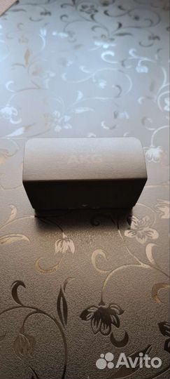 Проводные наушники AKG новые от samsung S20