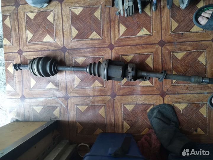 Стойки передние на висту (камри) cv 40