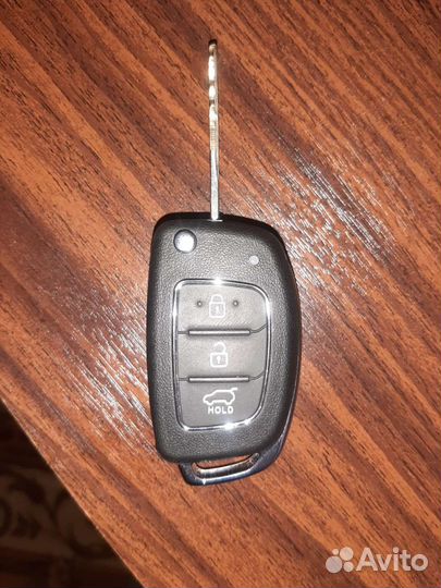Выкидной ключ hyundai