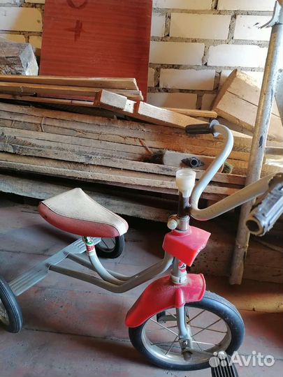 Трехколесный велосипед СССР