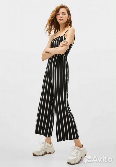 Комбинезон Bershka