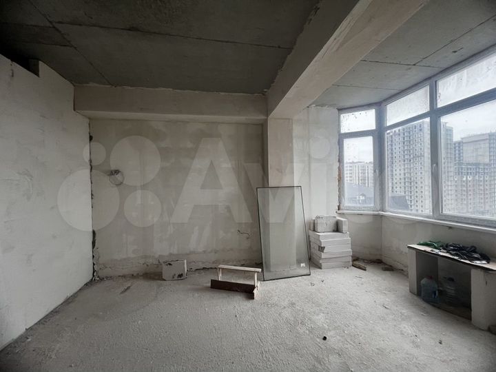 2-к. квартира, 100 м², 8/12 эт.