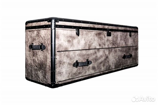 Сундук-комод