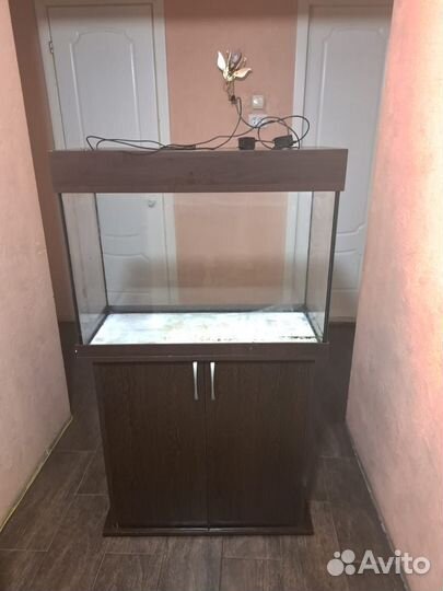 Аквариум с тумбой