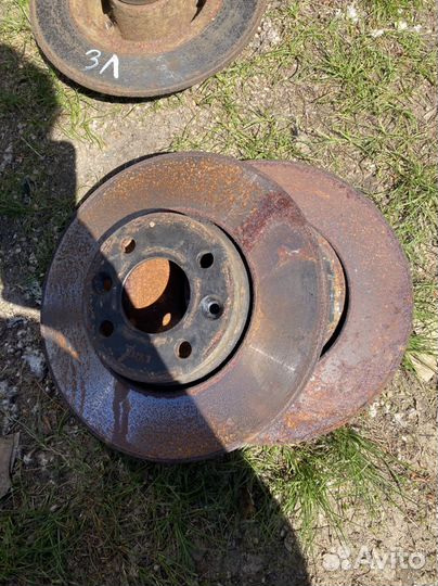 Запчасти на renault megane 2