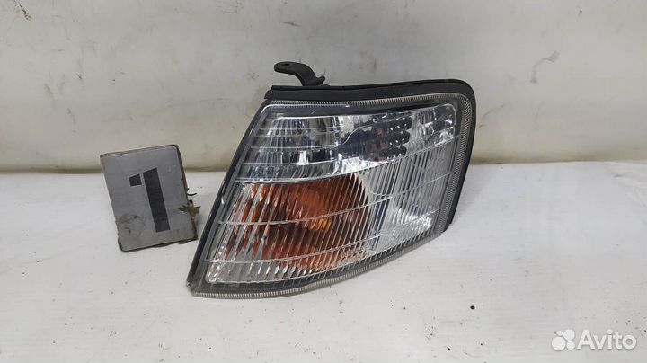 Габаритный огонь nissan 210-63468 L Primera P11 98