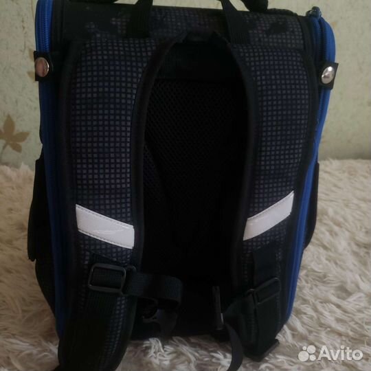 Школьный рюкзак