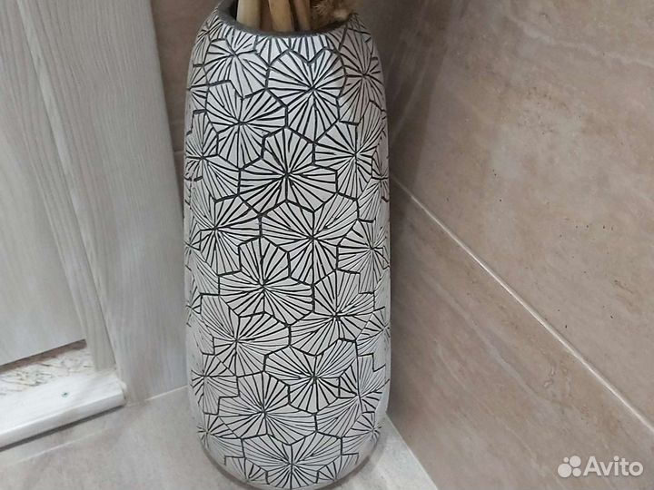 Ваза напольная керамическая