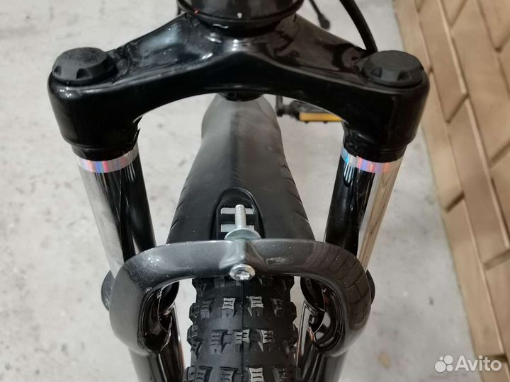 Горный скоростной велосипед на литых дисках 24дюйм