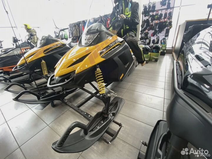 Снегоход Тикси(Tiksy) 250 lux Витринный