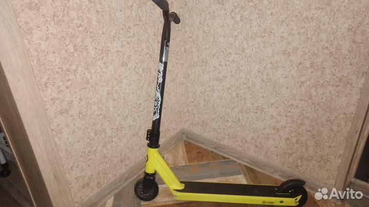 Трюковой самокат oxelo