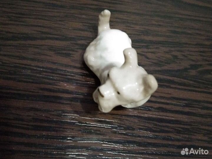 Фарфоровая статуэтка скотч-терьер лфз