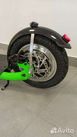 Электросамокат Kugoo ES3 зелёный