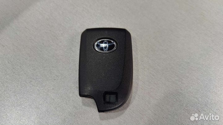 Смарт ключ Toyota Porte Spade 2015+ правруль