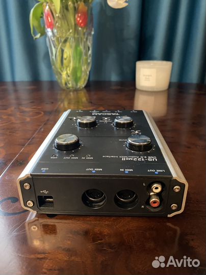 Звуковая карта Tascam US-122 mk2