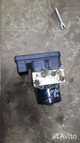 Блок abs мазда 3 bk 6n61-2c405-gb