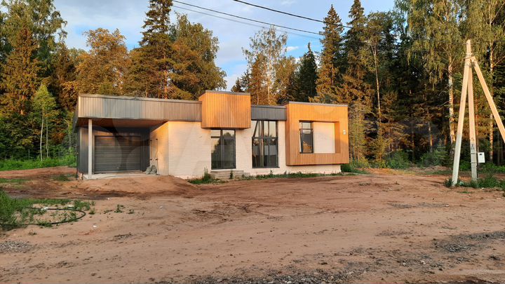 Дом 100 м² на участке 10 сот.