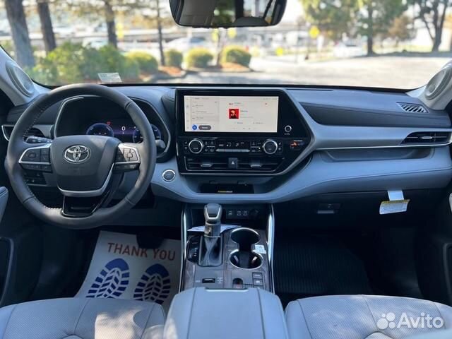 Toyota Highlander 2.5 AT, 2023, 12 км