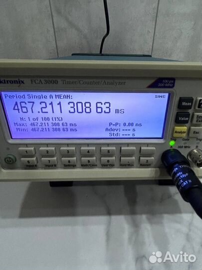 Частотомер Tektronix FCA3000