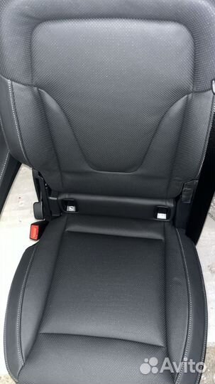 Сидение одиночка на мерседес v class w447