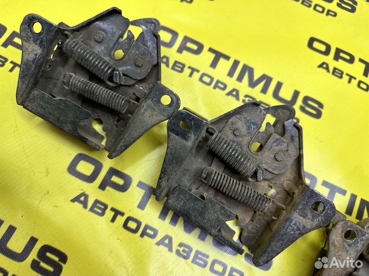 Замок капота Kia Spectra