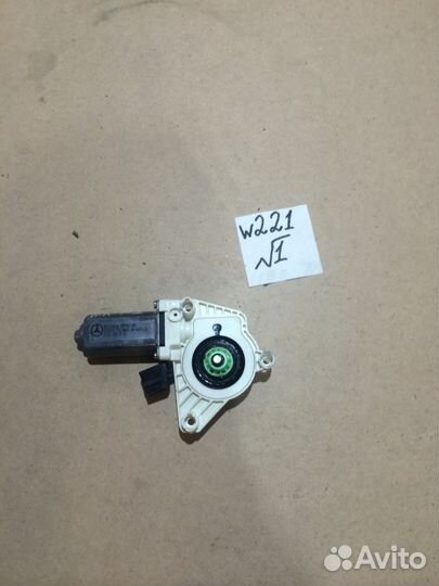 Моторчики стеклоподъемников Mercedes S-class W221
