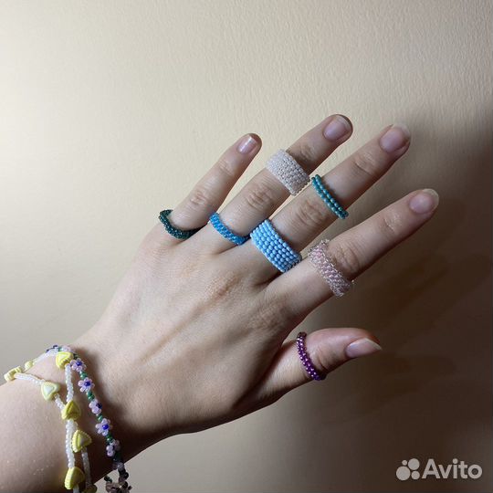 Украшения из бисера