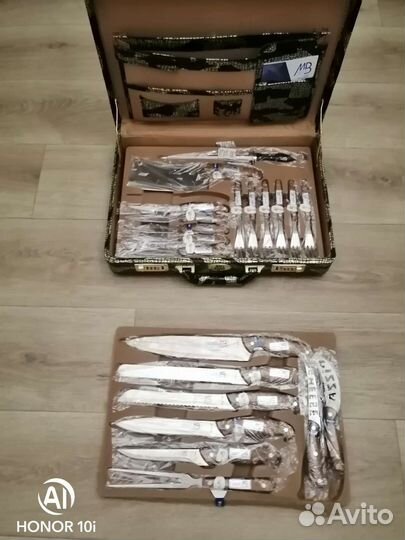 Набор столовых приборов новый