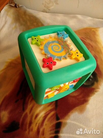 Кубик развивающий