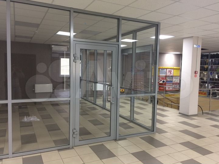 Торговая площадь, 10 м² и 28,7 м²